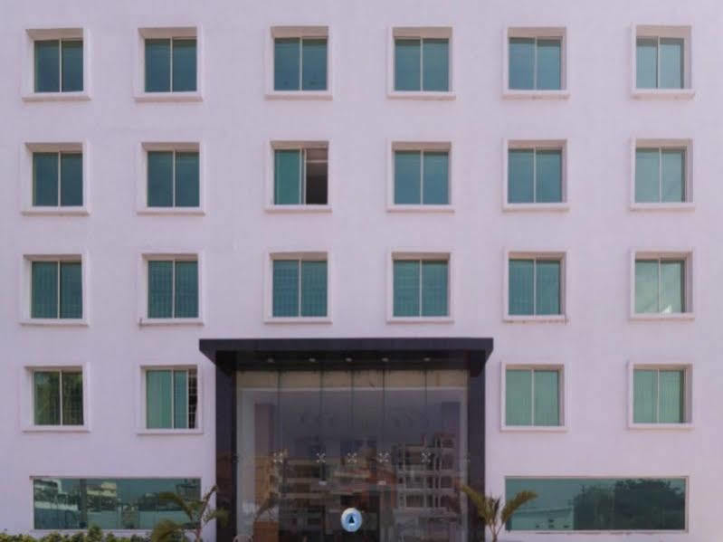 Hotel Rainbow International Shamshabad Hyderabad Exterior photo