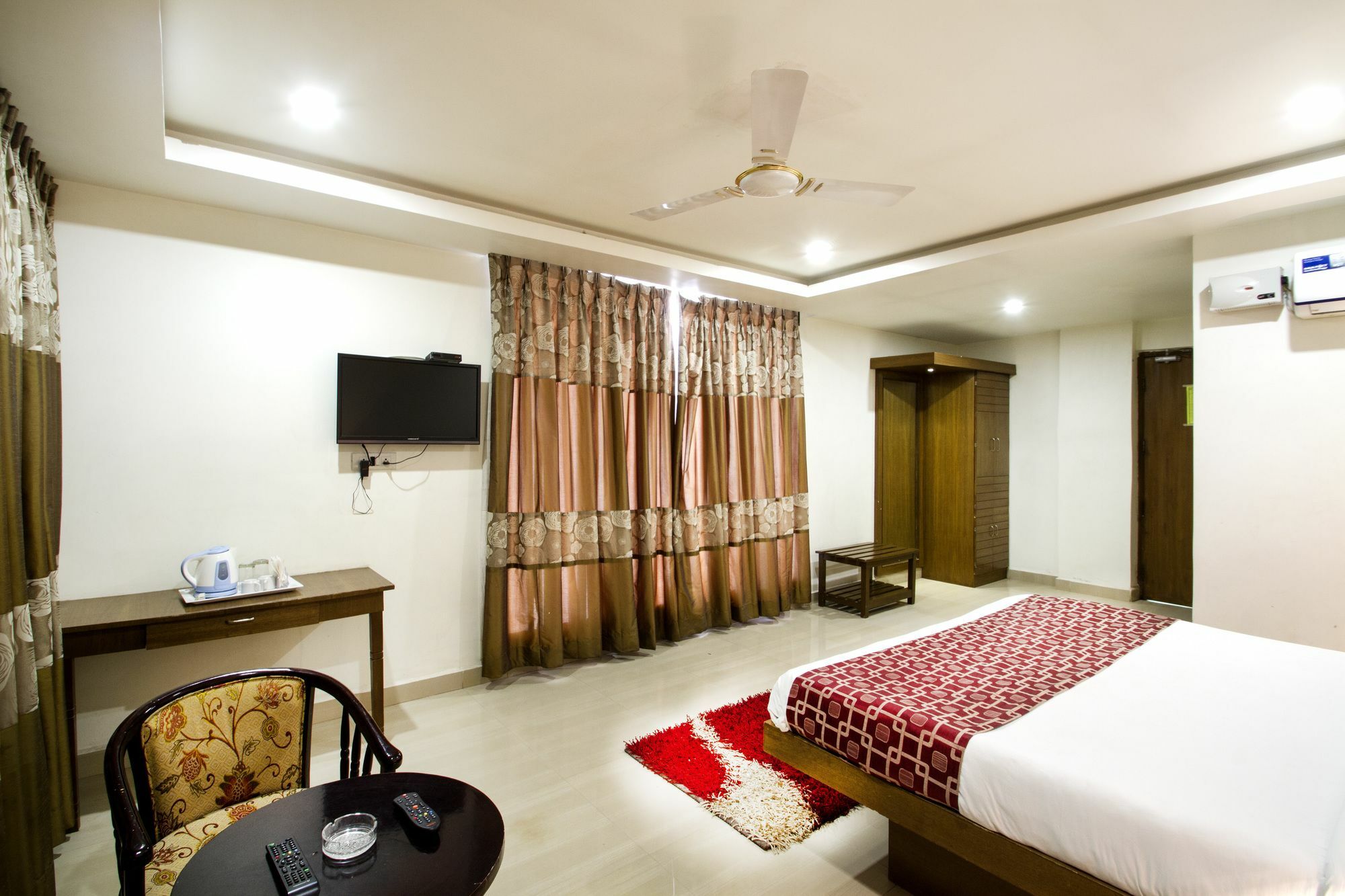 Hotel Rainbow International Shamshabad Hyderabad Exterior photo